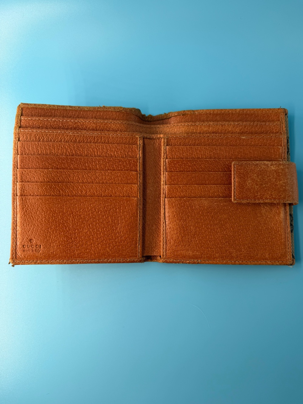 Gucci Compact Monogram Wallet Snap Canvas Silver Hardware Bifold - Picture 7 of 11